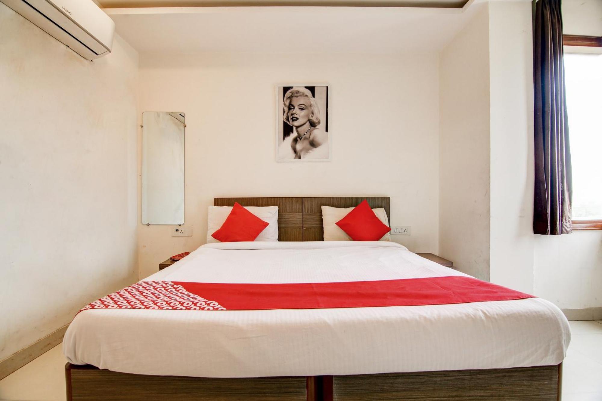 Super Collection O Panchratna Panvel Exterior foto
