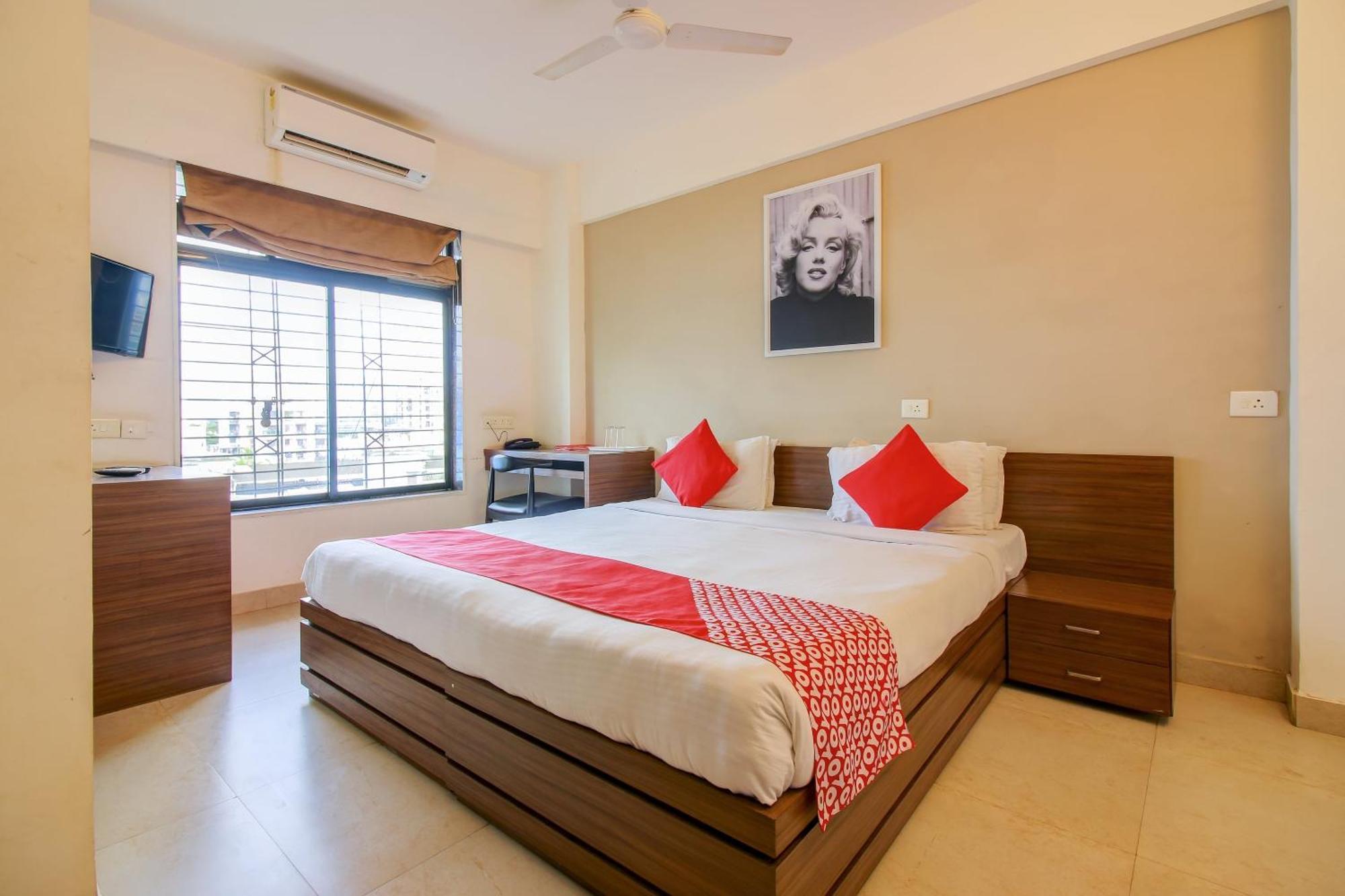 Super Collection O Panchratna Panvel Exterior foto