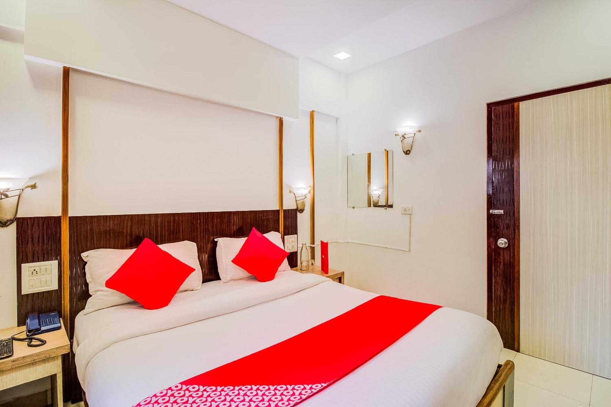 Super Collection O Panchratna Panvel Exterior foto